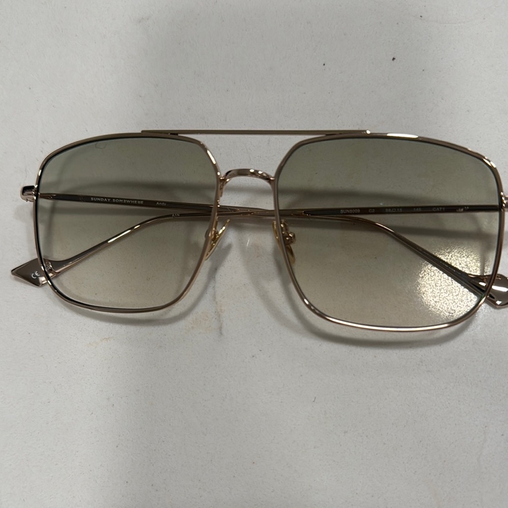 Elegant Gold Sunglasses